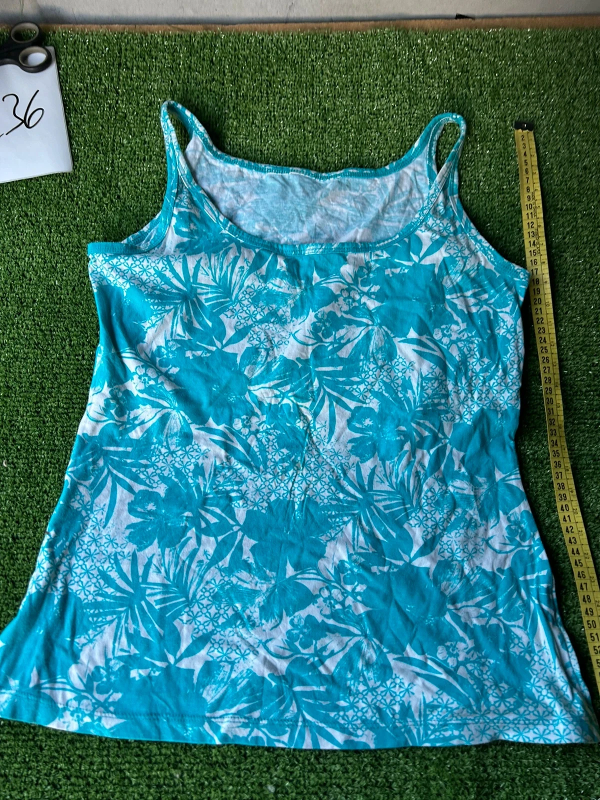 Witte blouse met blauwe bloemenprint – photo 2